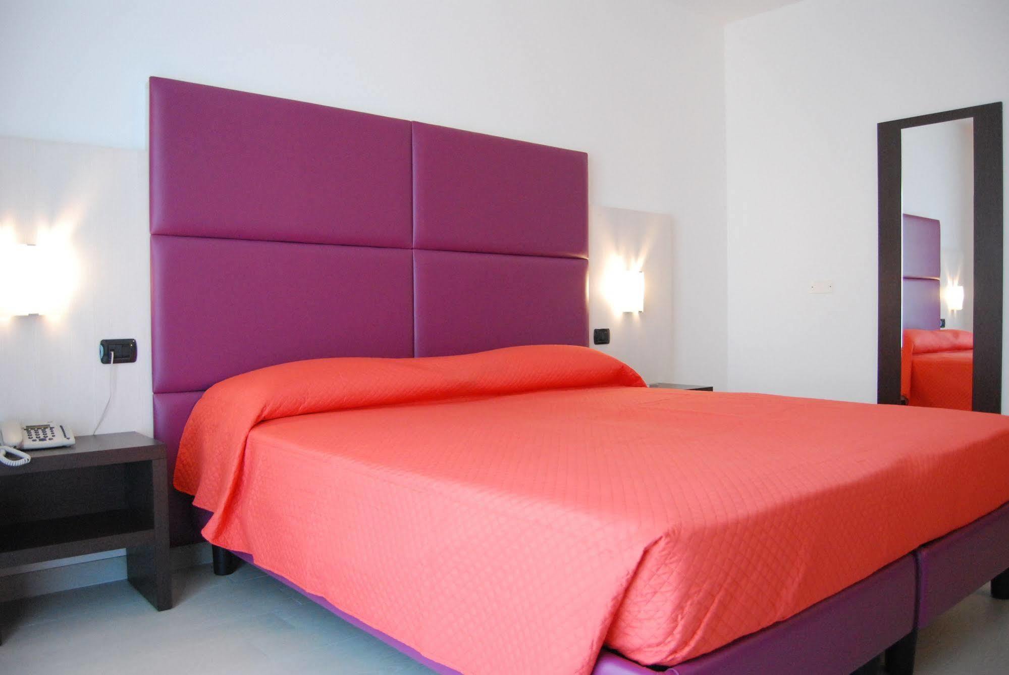 Maestrale Resort Hotel - Гроссето Экстерьер фото