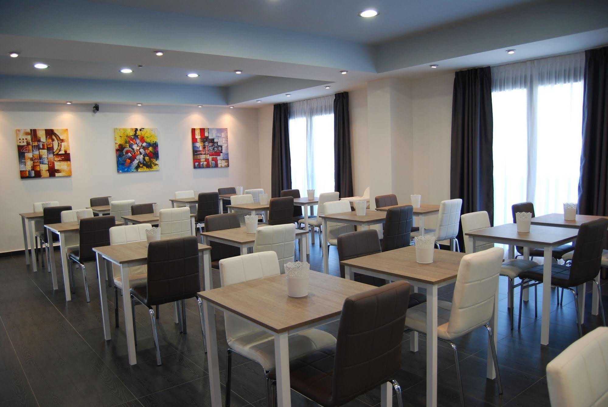 Maestrale Resort Hotel - Гроссето Экстерьер фото